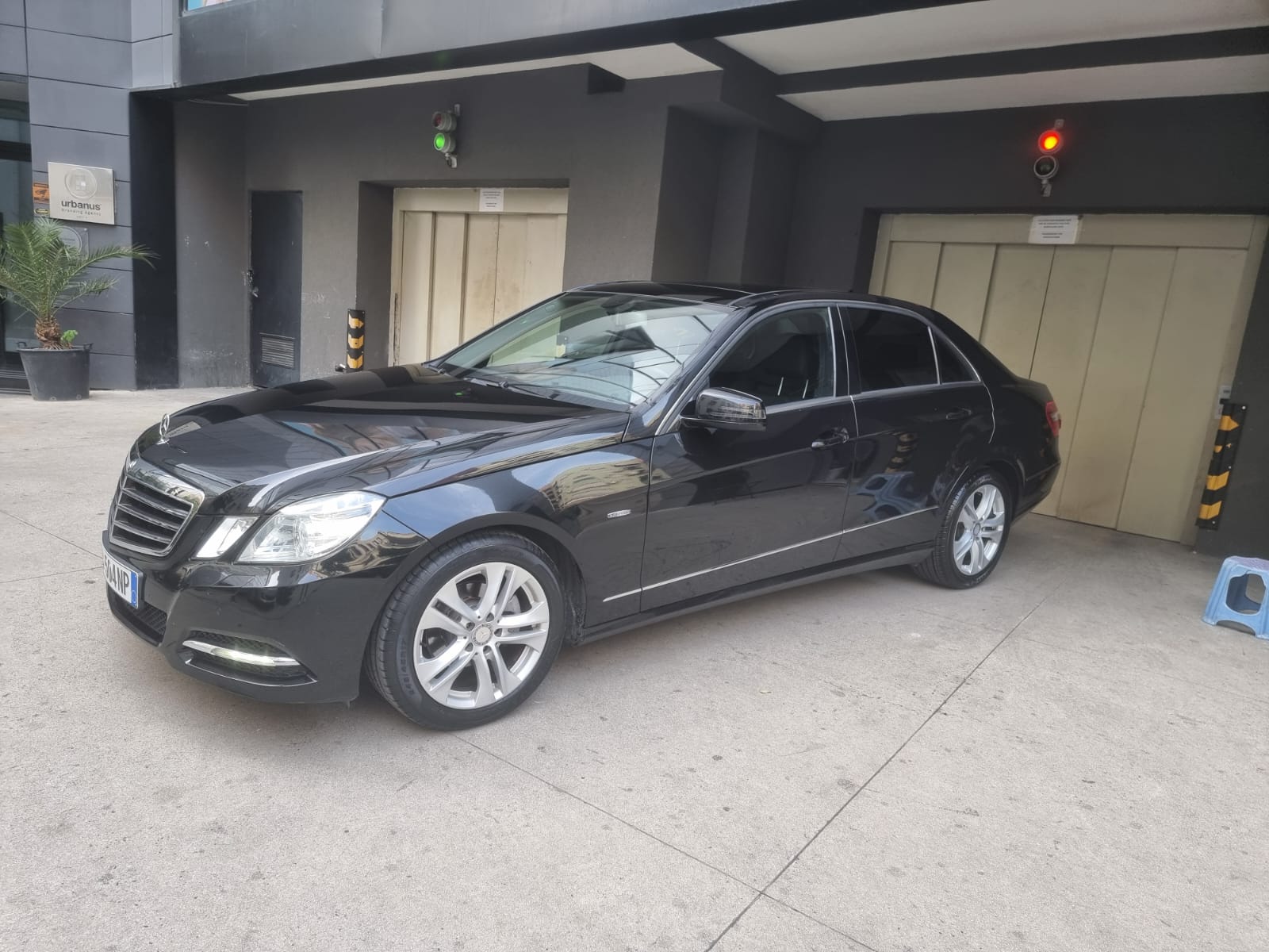 car3.jpg